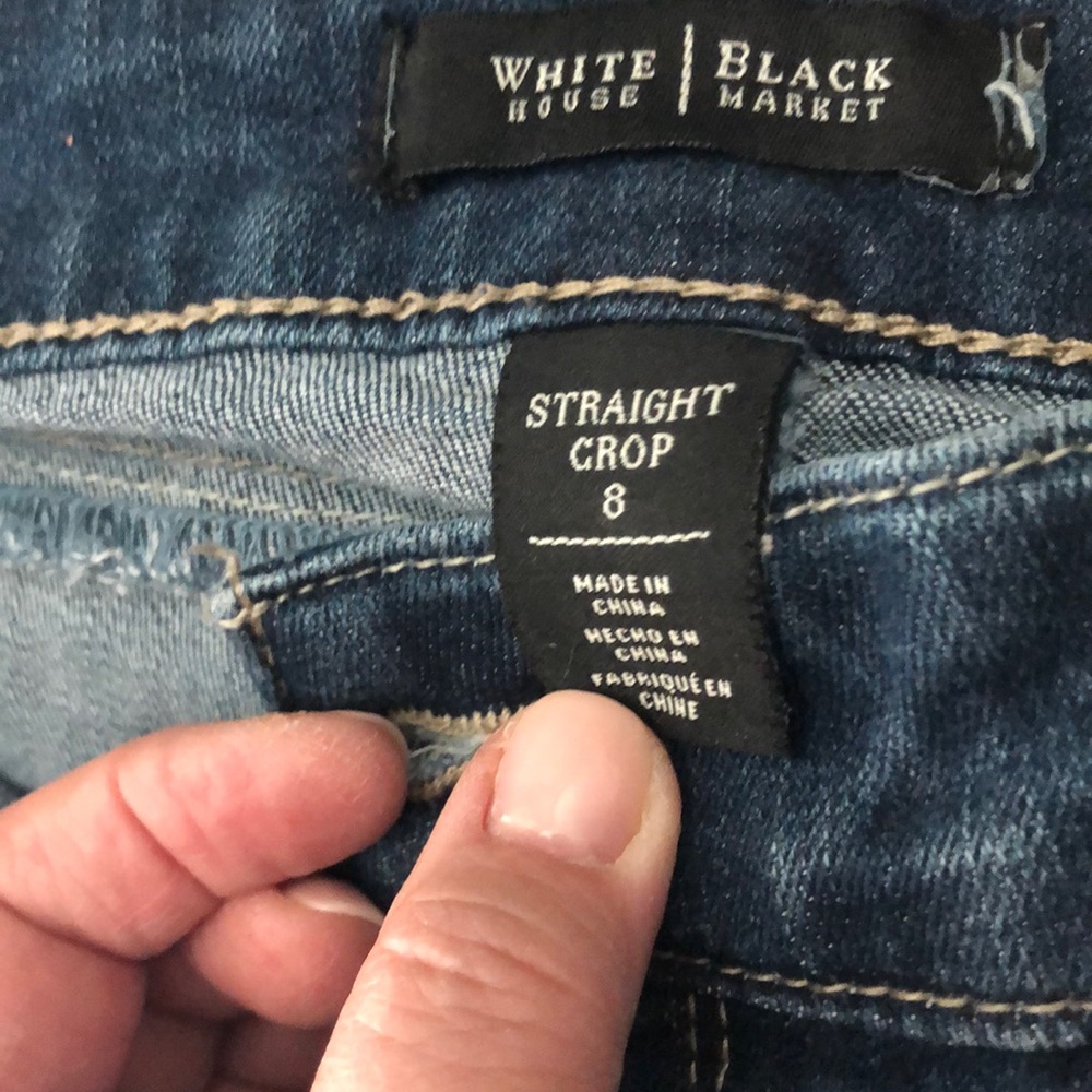 Black and white market slim crop size 8